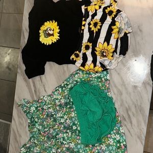 Used infants size 12 months assorted outfits